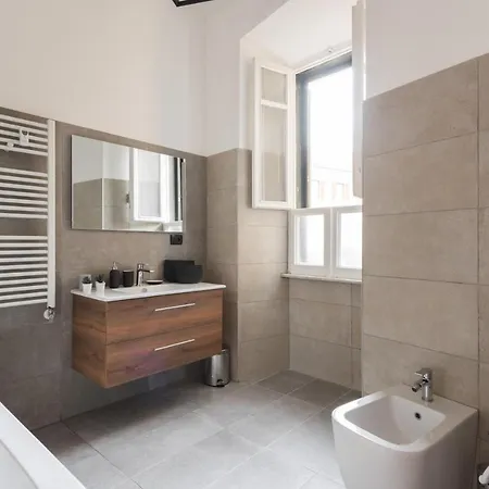 Via Palestrina דירה *