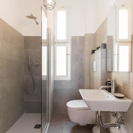 Via Palestrina Lejlighed Rom